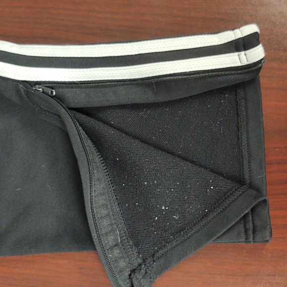 Preloved Adidas Kids Black Pants with White Stripes Size M  10/12 - Picture 3 of 4